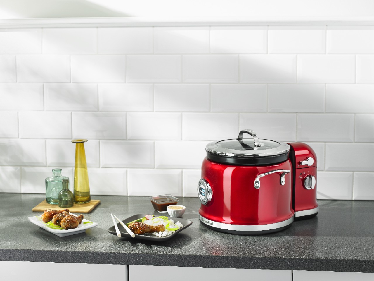 https://www.kitchenaid.my/content/kitchenaid/en_my/countertop-appliances/slowcookers-and-multicookers/_jcr_content/root/main/responsivegrid/responsivegrid_1730846489/container/wrapperParsys/image_copy.coreimg.jpeg/1633606743140/set-p140670-20z.jpeg