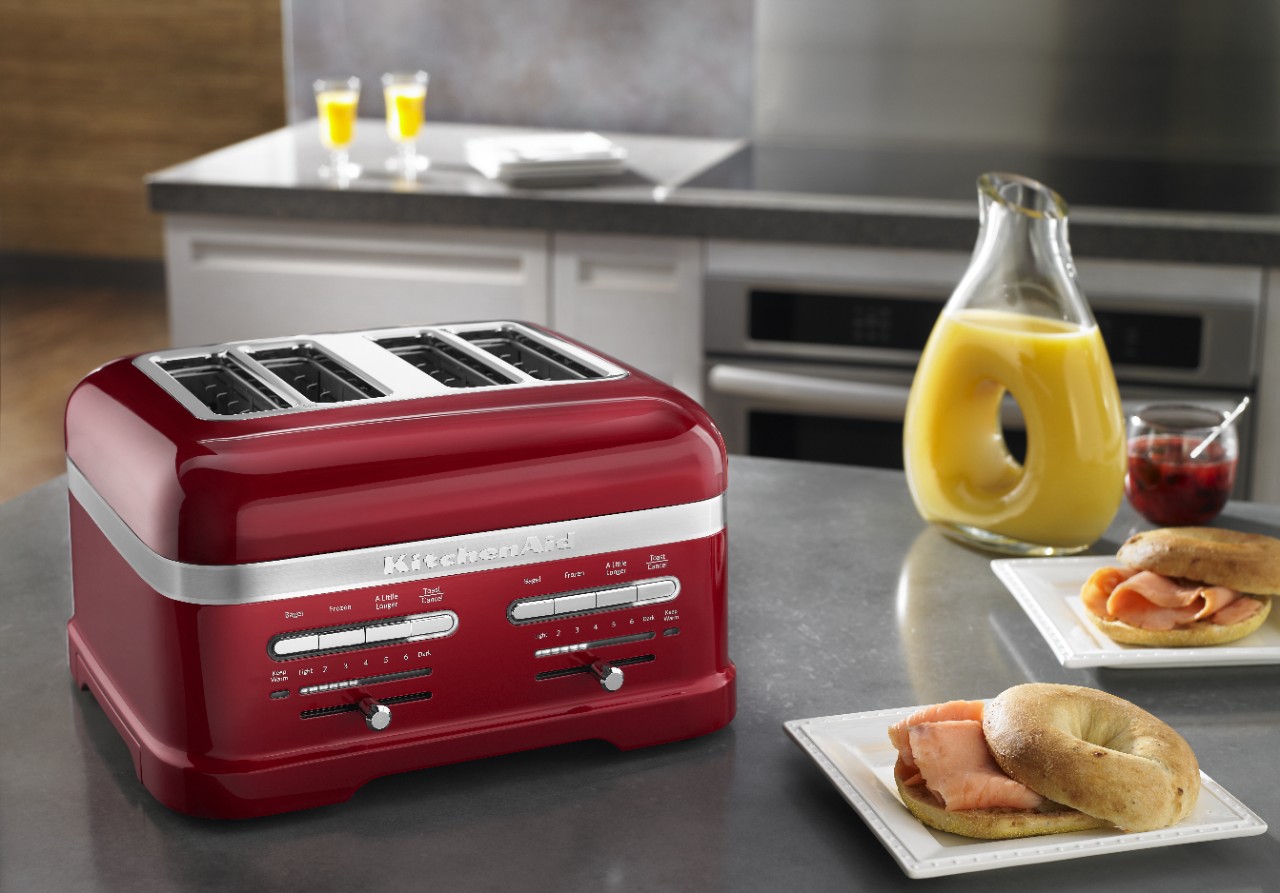 KitchenAid® toasters feature multiple heating functions.